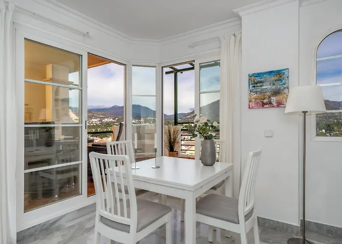 Senorio De Aloha By Interhome ماربيا